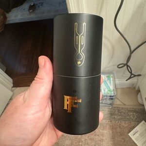 Fiona Franchimon no 1 hair pins